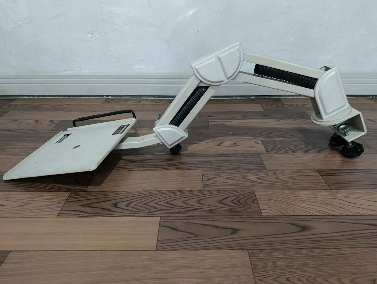Braço articulado 