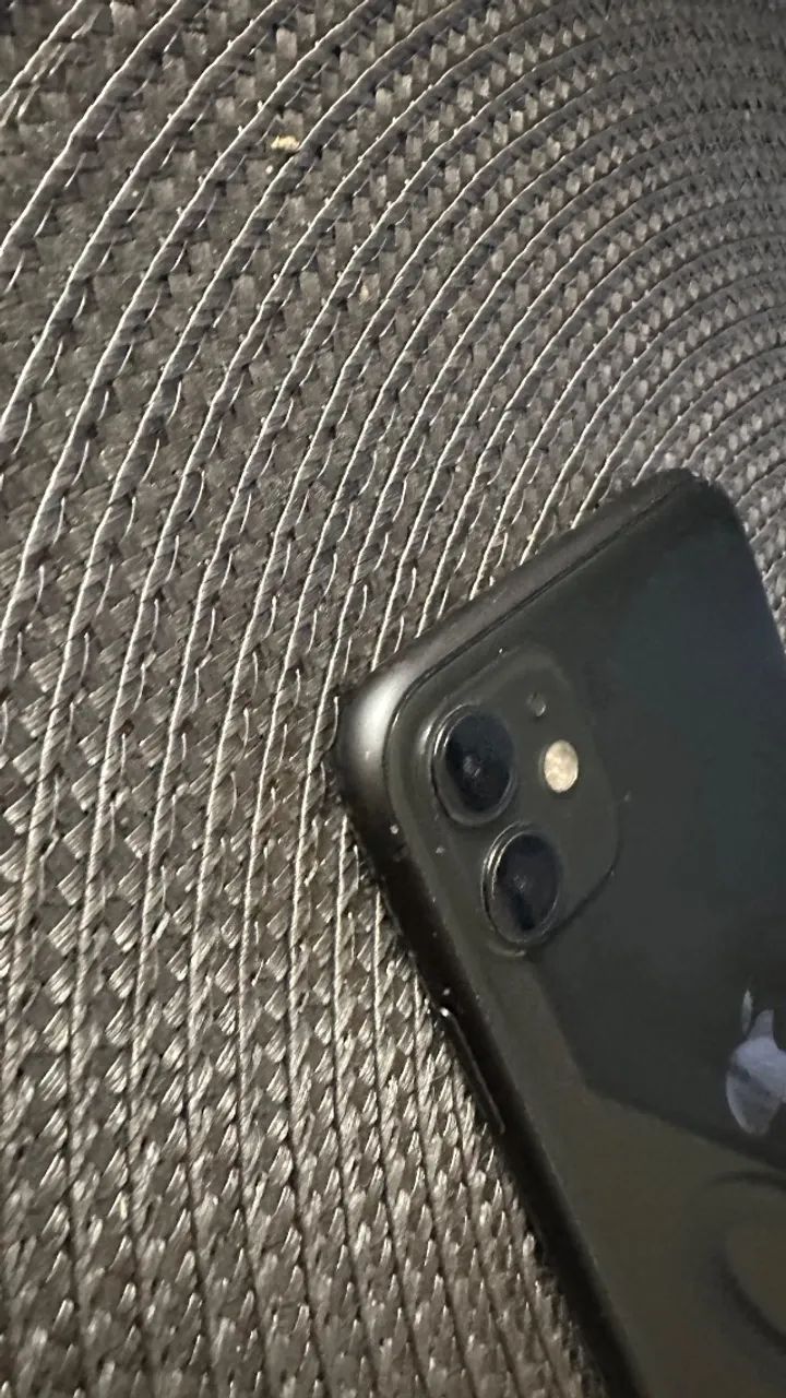 iPhone 11 preto 64gb usado  - Foto 4