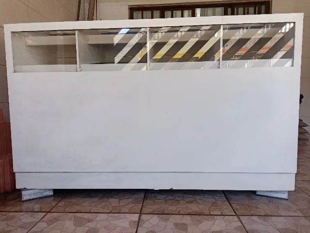 Móveis para comércio 