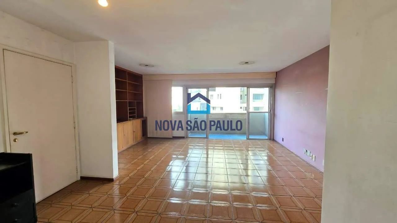 Apartamento com 03 quartos, localizado na região do Real Parque