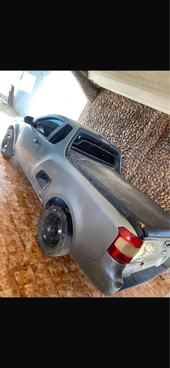 Chevrolet Montana 2012 photo 3