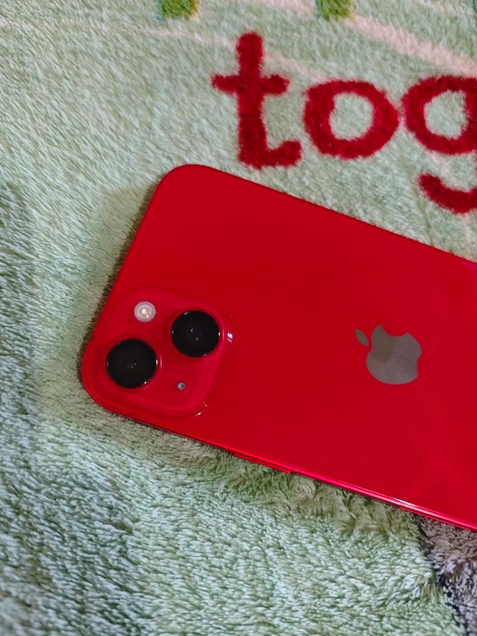 Iphone 14 plus red ?