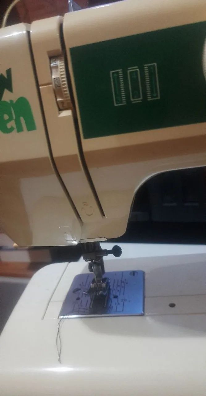 Vendo máquina de costura  - Foto 5