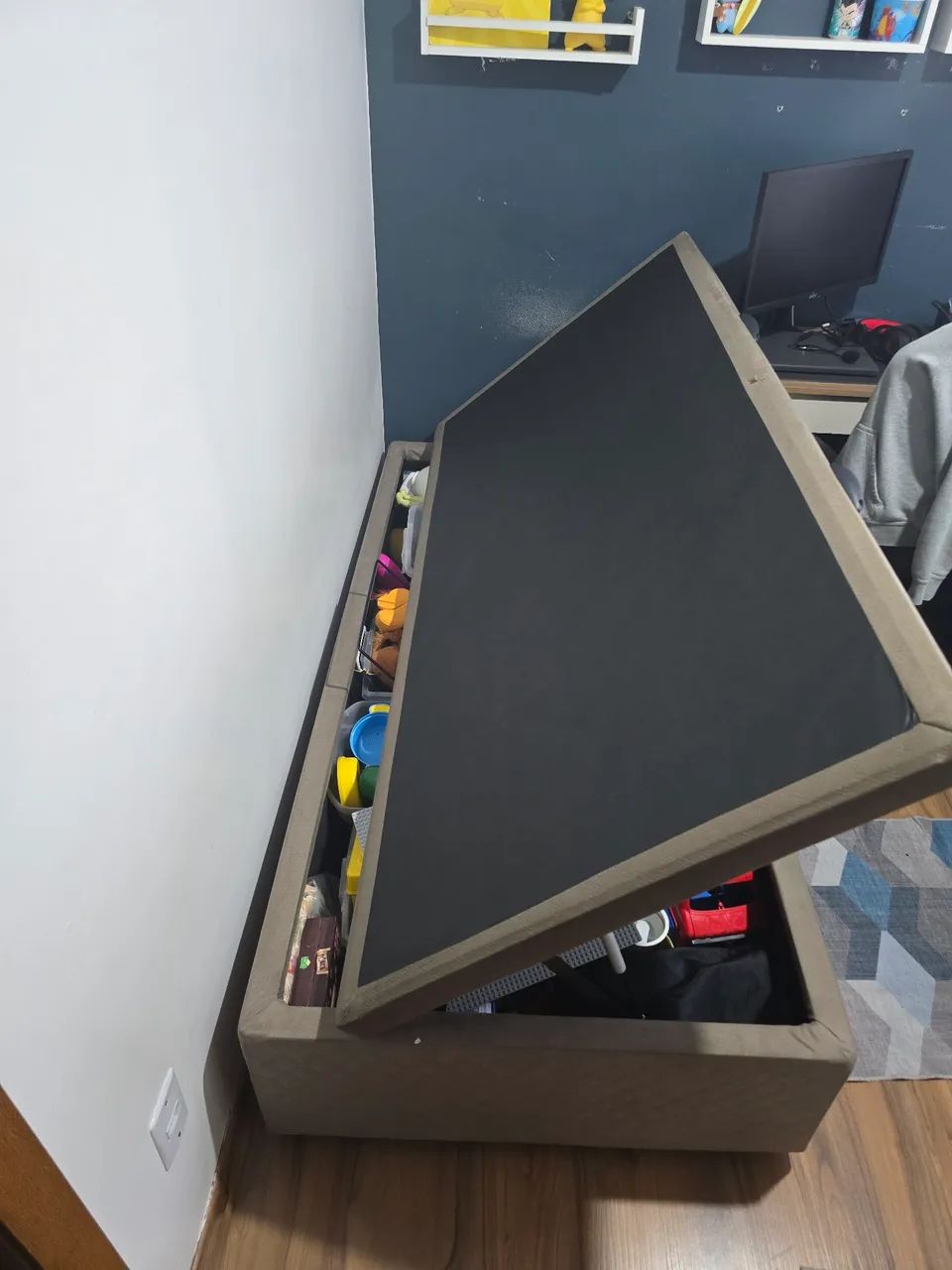 Box bau solteiro