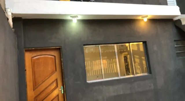 Alugo casa 