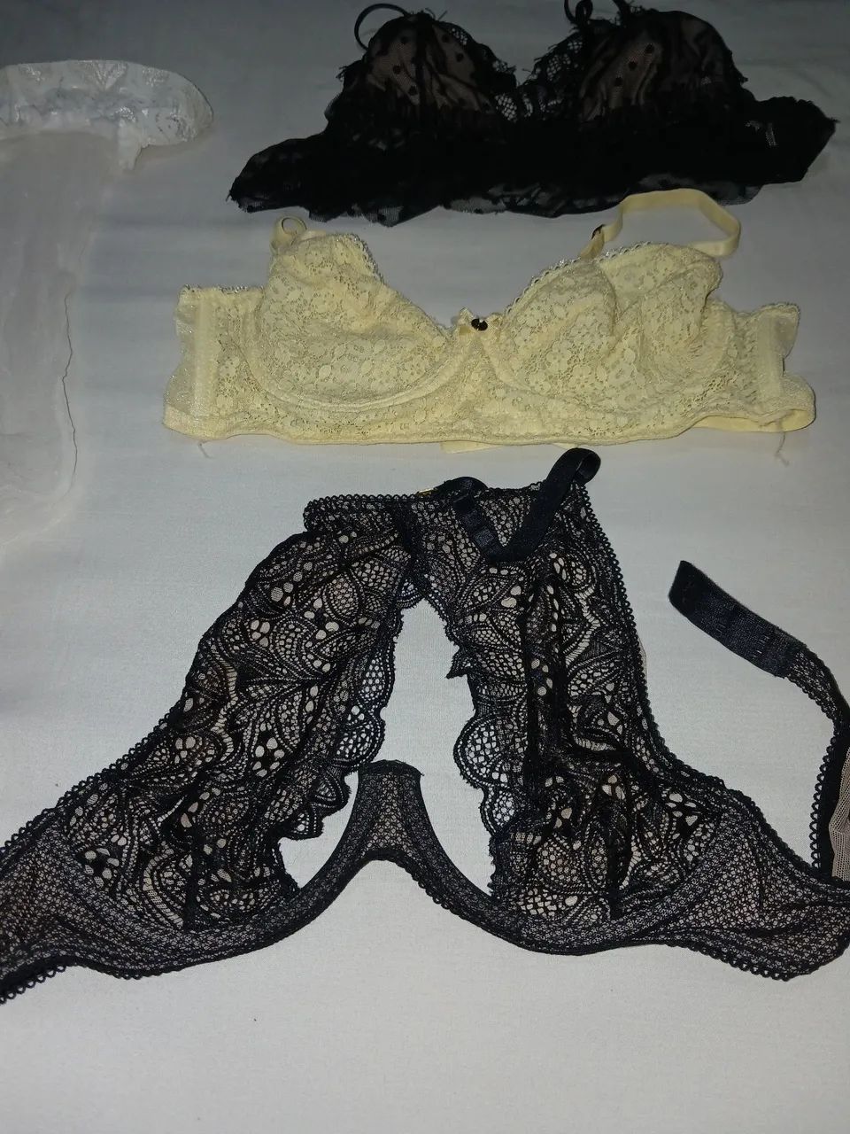 Combo de sutiãs lingerie p brechó - Foto 3