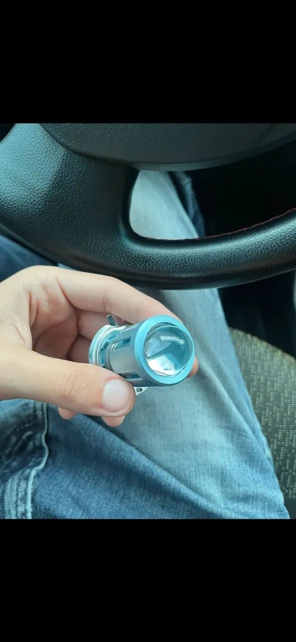 Lâmpada de Led com projetor H4 - Carro e Moto - Foto 3