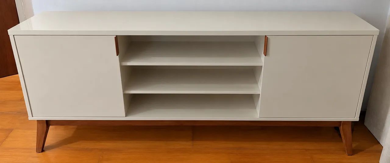 Buffet offwhite com os pés em madeira maciça  - Foto 2