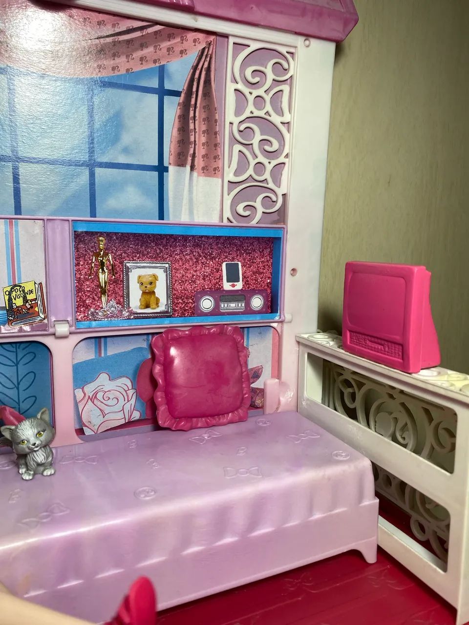 Casinha de férias da Barbie + 2 Barbies inclusas - Foto 3