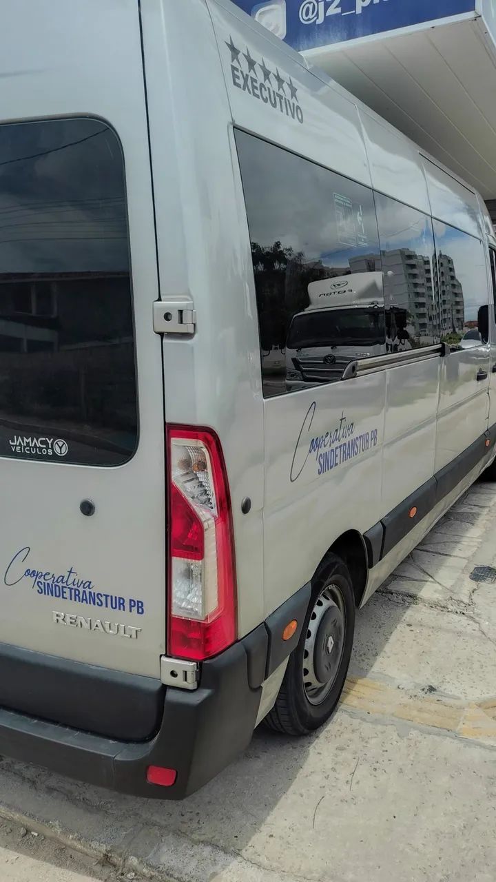 Van Master Executivo 15 Lugares - Foto 3