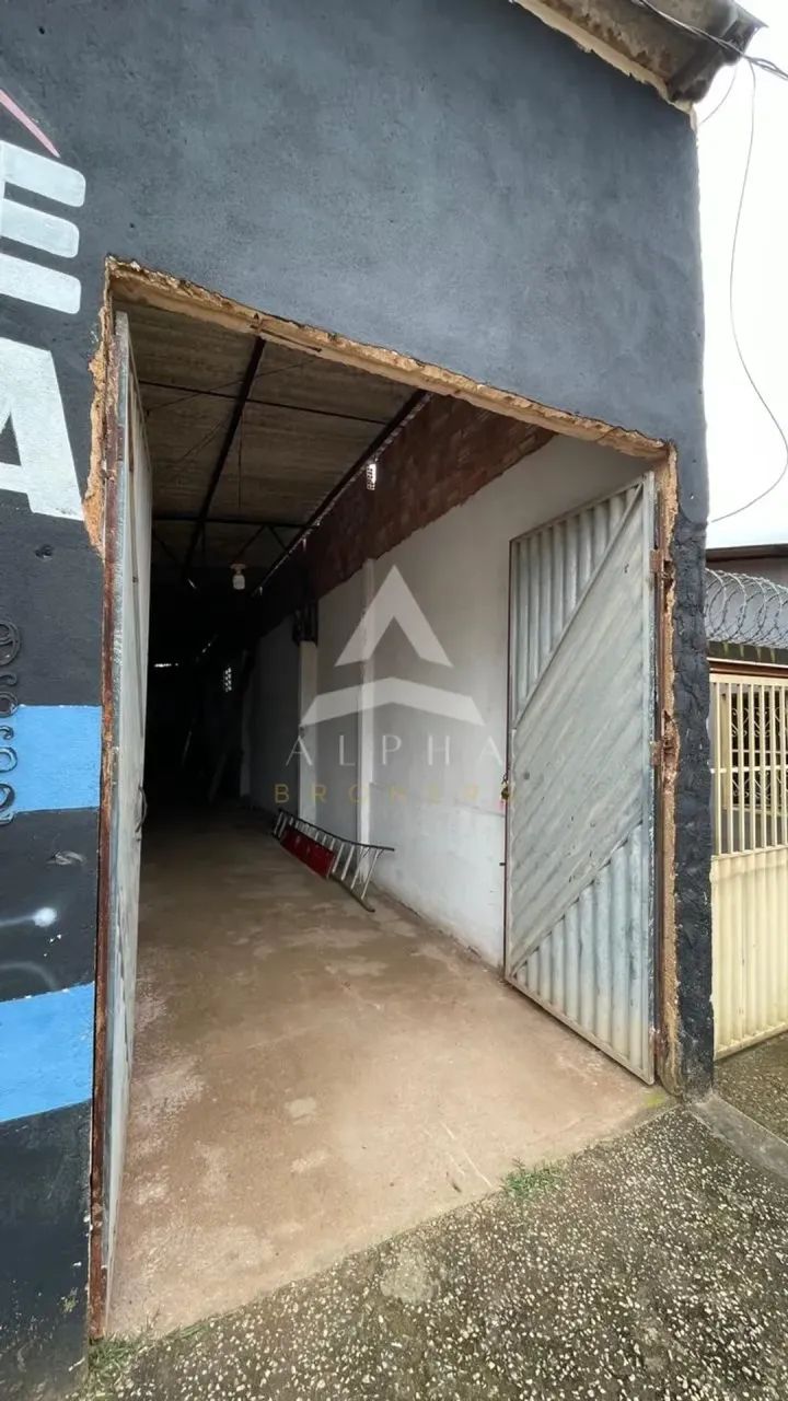 Galpão com 270m² - À Venda - Foto 3