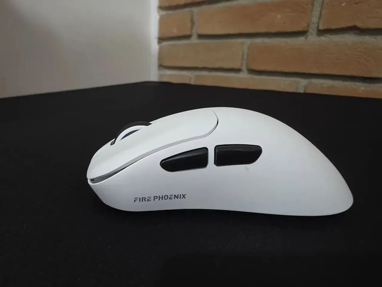Mouse Gamer Sem Fio Branco - Foto 2