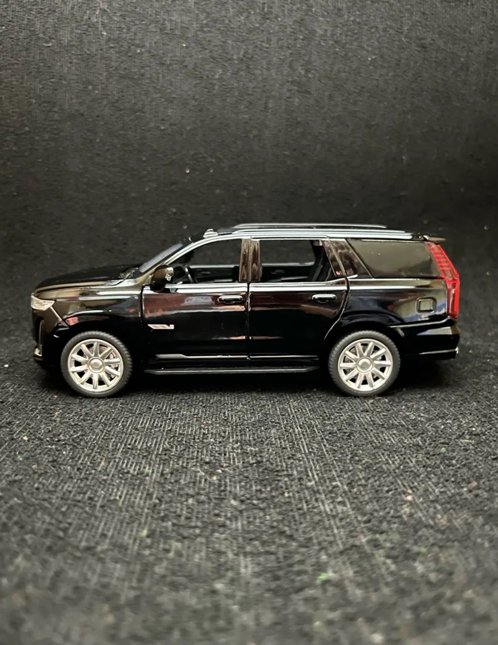 Miniatura Cadillac Escalade  - Foto 3