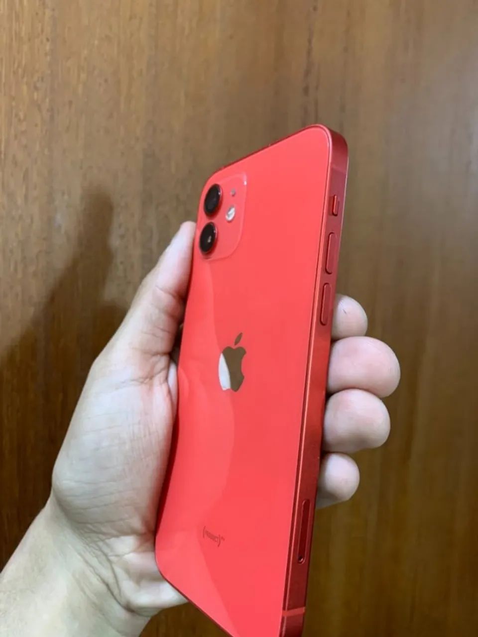 iPhone 12 128GB Vermelho - Bateria 96% - Impecável - Celulares e