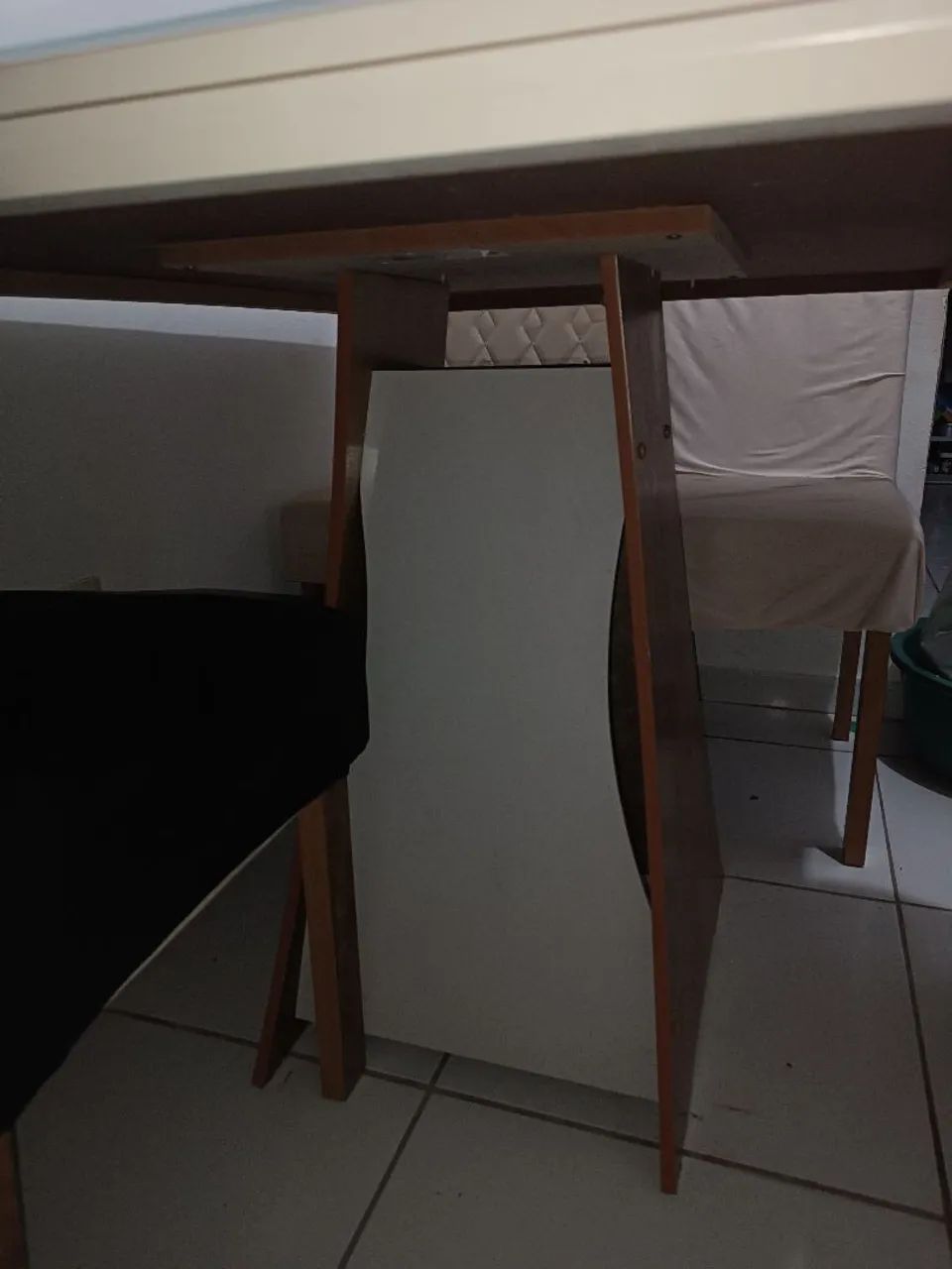 Mesa 4 cadeiras  - Foto 5