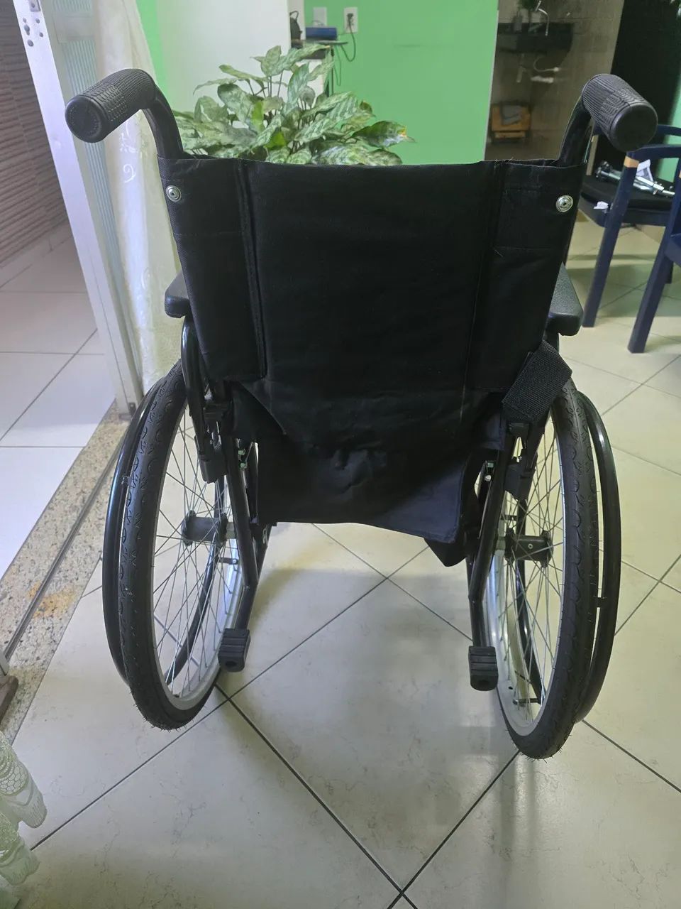Cadeira de rodas - Foto 2