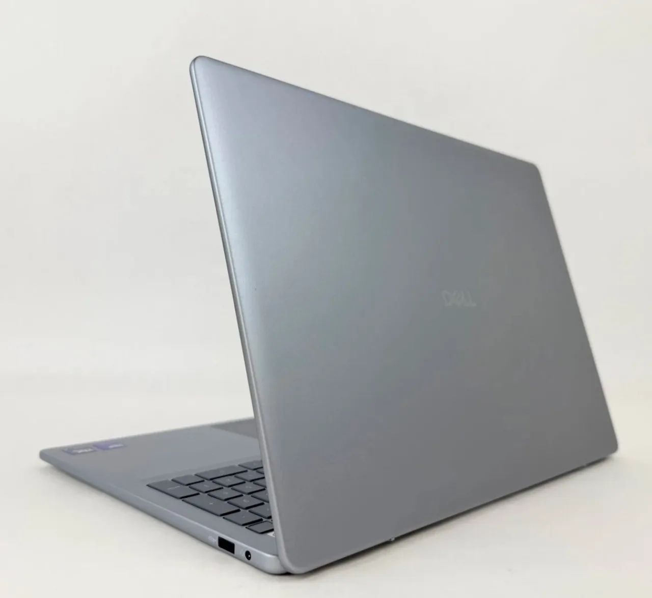 Dell 16 Plus 16" Touch Ultra 9 288V 32GB 1TB SSD Windows 11 - Foto 3