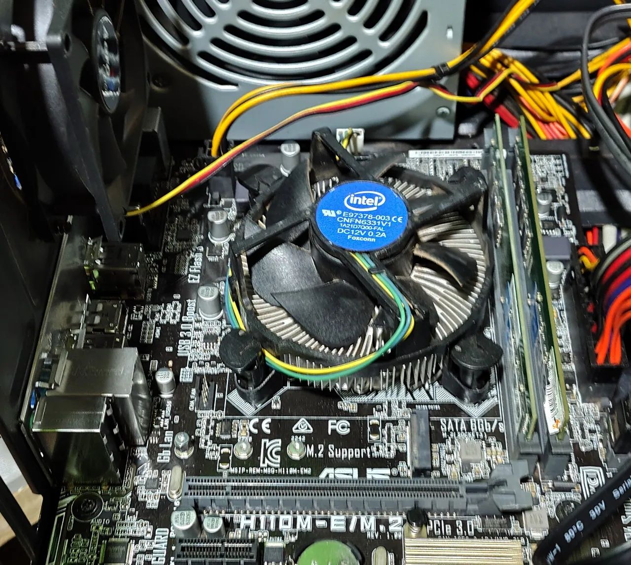 Placa mãe e processador i5 7500 3.4 GHz