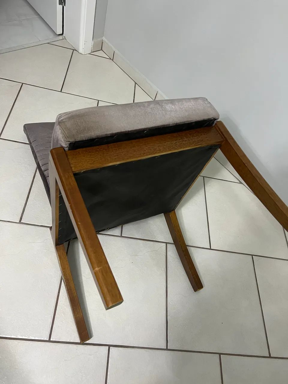 Mesa vidro temperado 8 mm com 06 cadeiras  - Foto 3