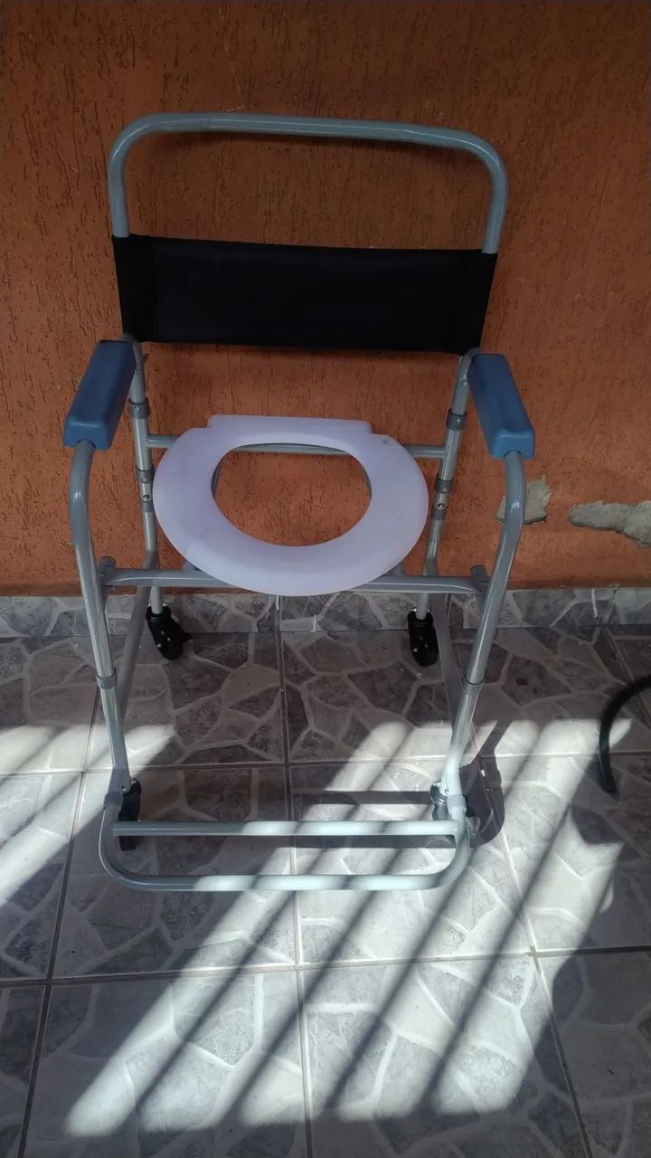 Cadeira para Banho barato - Foto 2