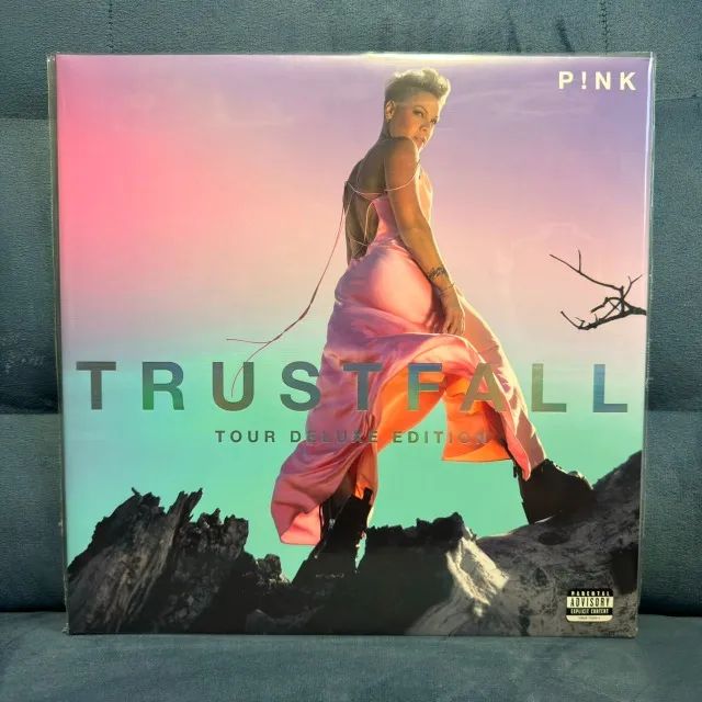 LP Vinil Pink TRUSTFALL  Tour Deluxe Edition - Foto 2