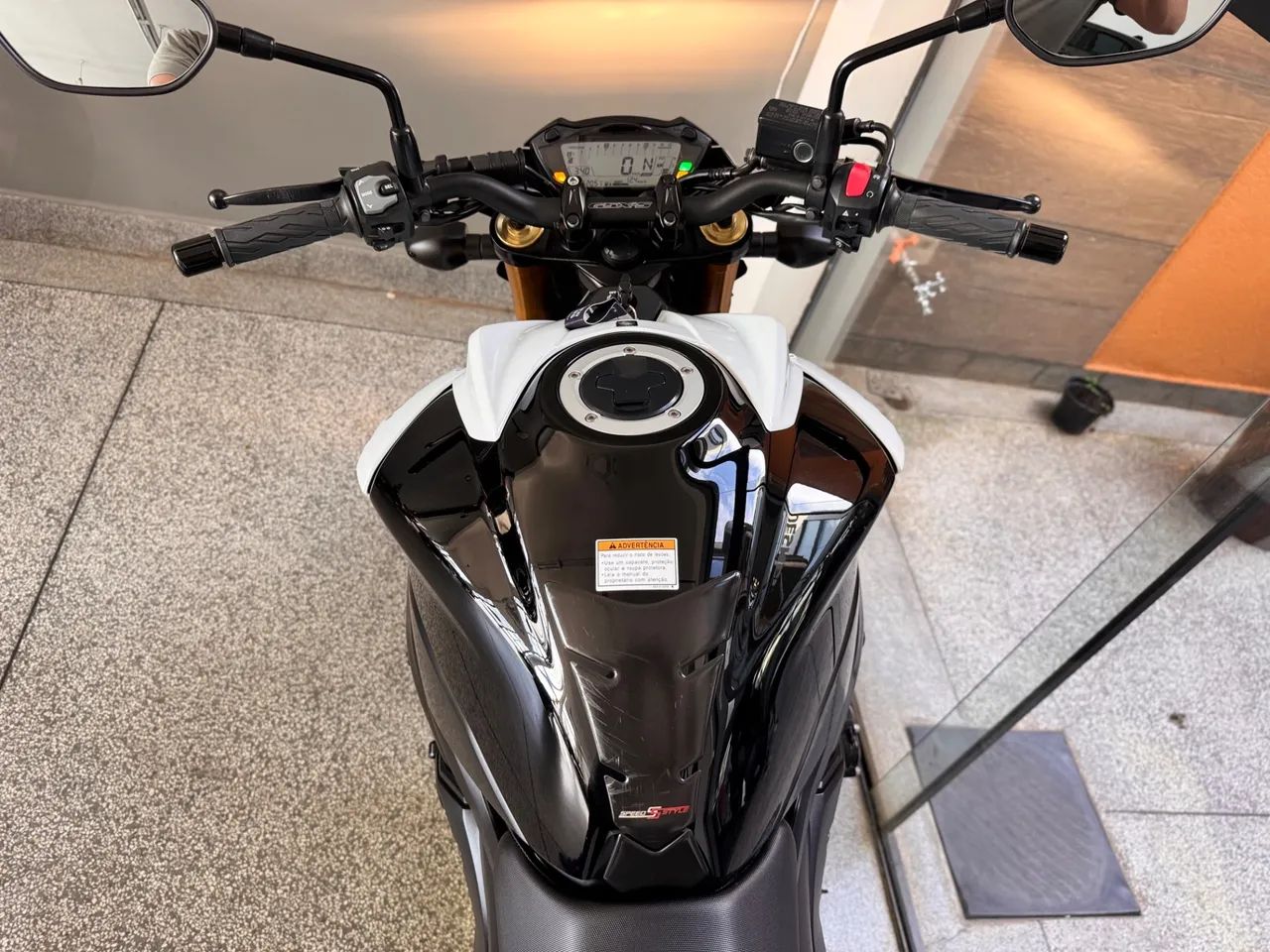 Suzuki GSX-S 750 - Foto 5