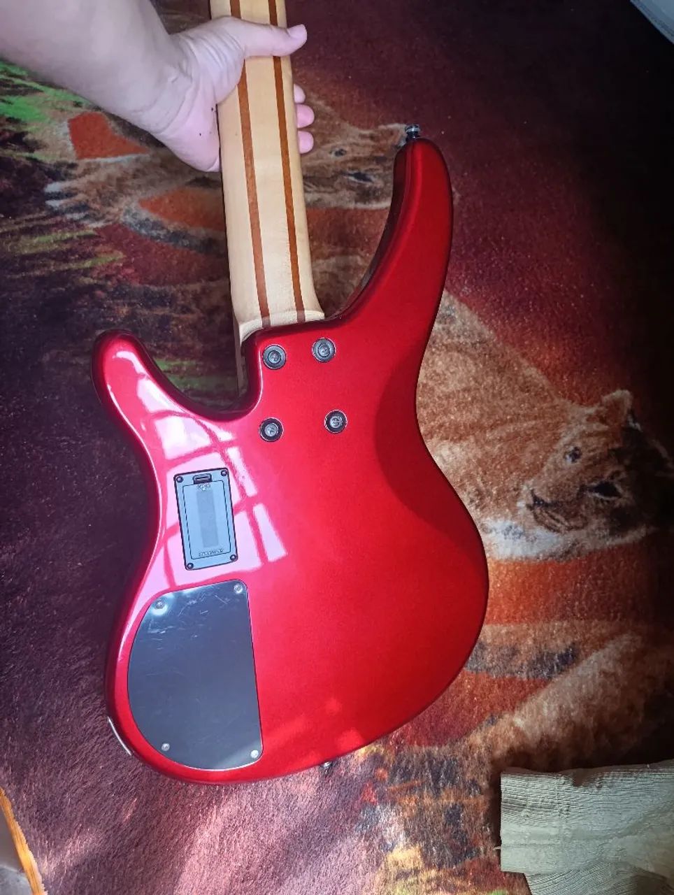 Vendo esse Yamaha trbx 305 - Foto 2