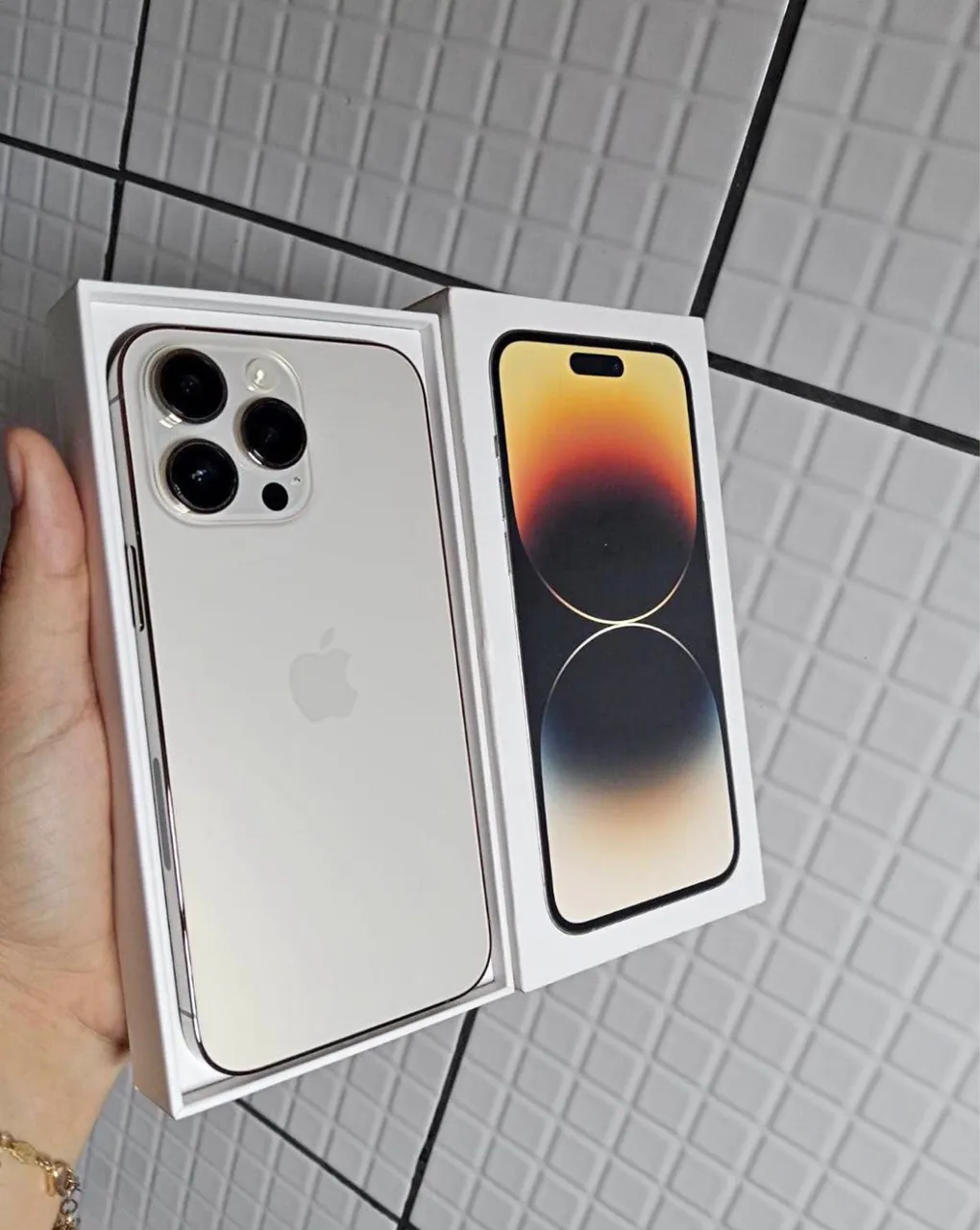 iPhone 14 Pro Max branco 128gb - Celulares e Smartphones - Centro