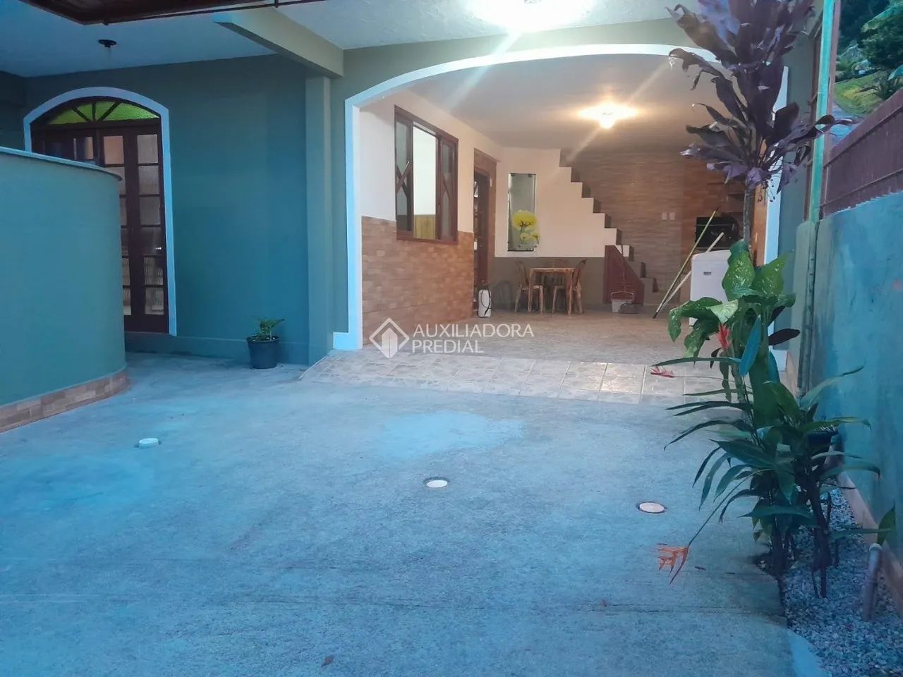 Prédio com 8 apartamentos a venda na Praia da Armação - Foto 4