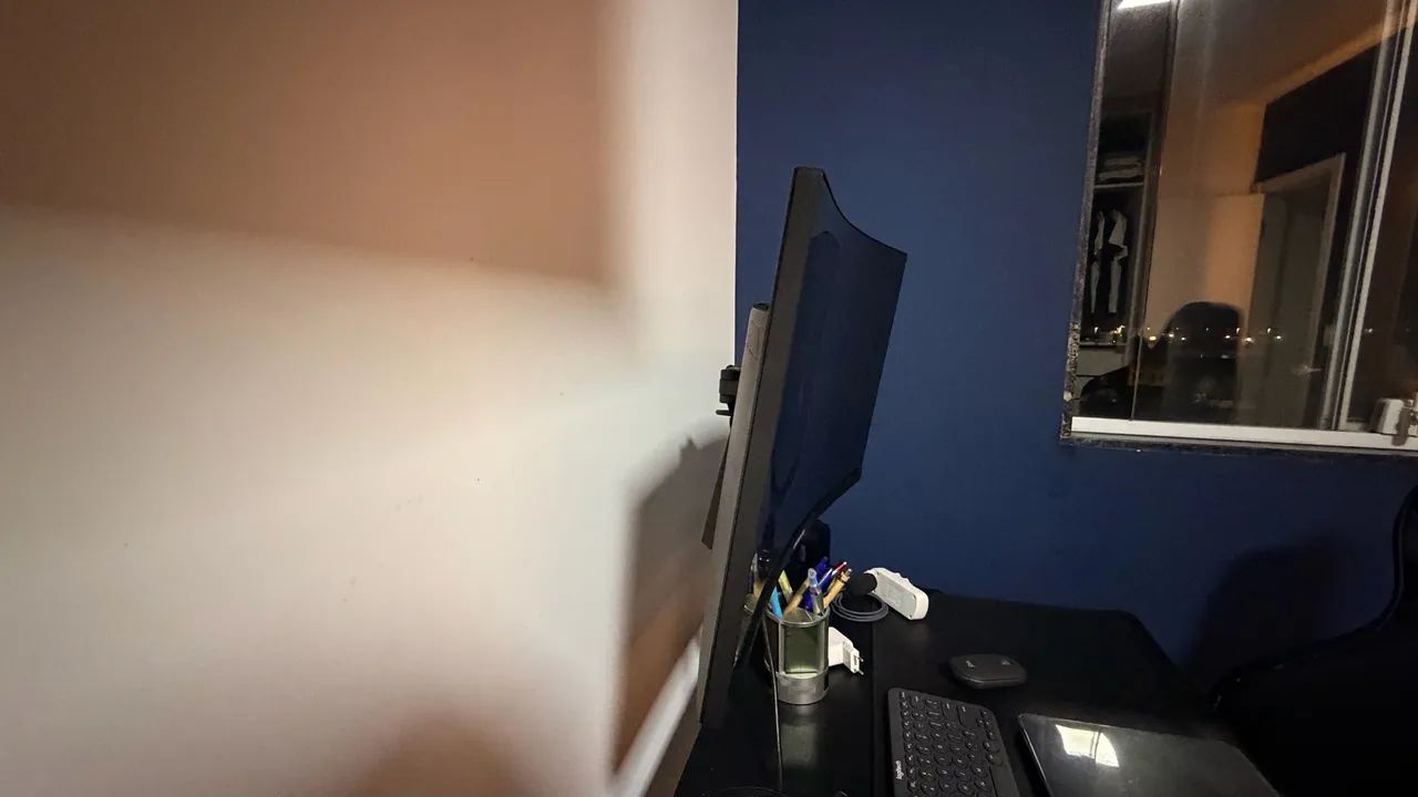 Monitor gigabyte G27FC curvo - Foto 3