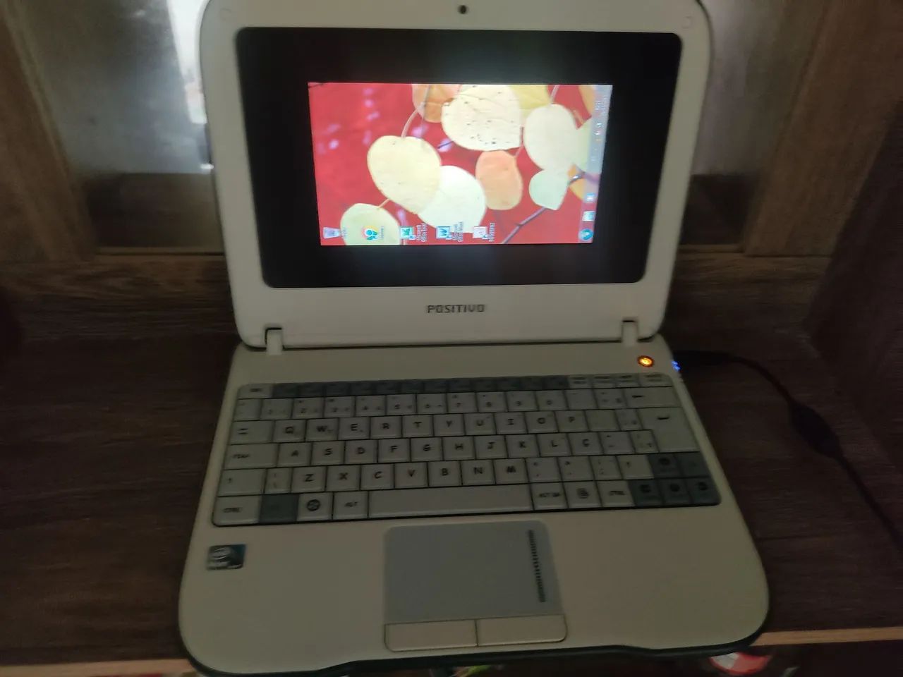 VENDO NETBOOK POSITIVO NOVO, SEM USO  - Foto 2
