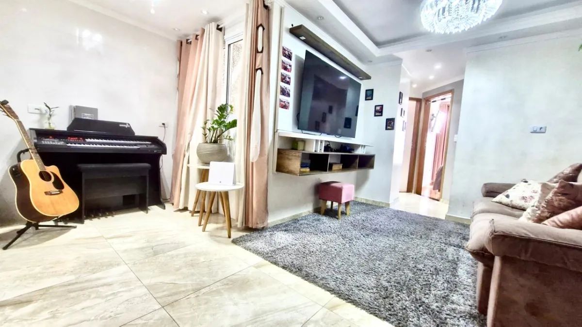 Apartamento para venda em Jardim Stella com 2 quartos, 101m²