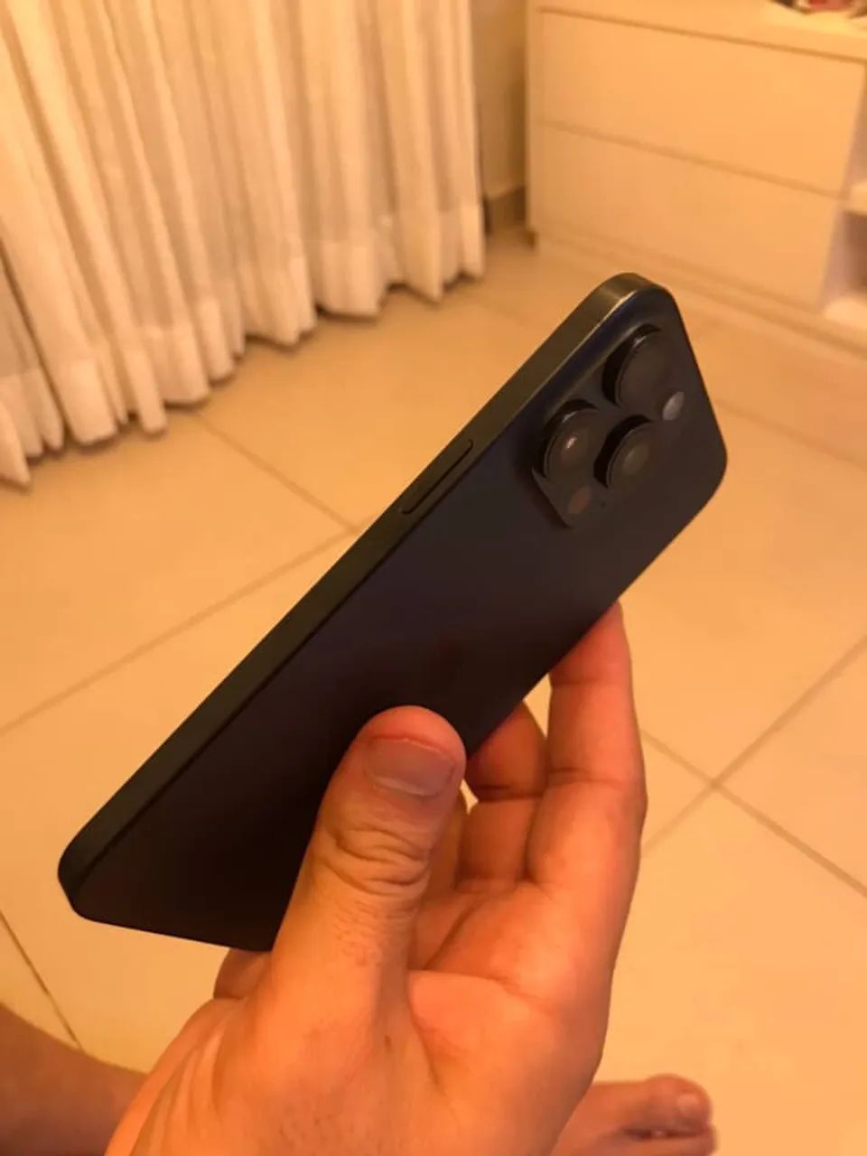 IPHONE 15 Pro Max Impecável  - Foto 3