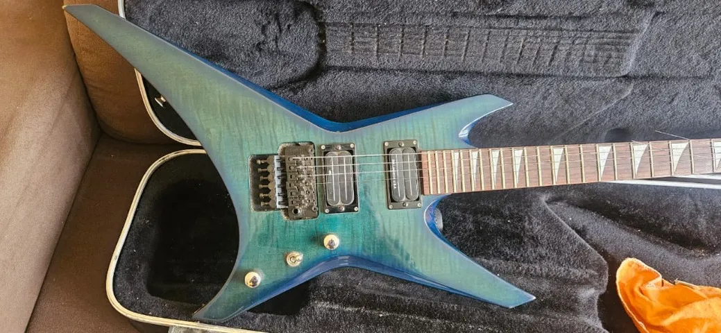 Fractal AX8 Impecavel na caixa - Instrumentos musicais - Kennedy