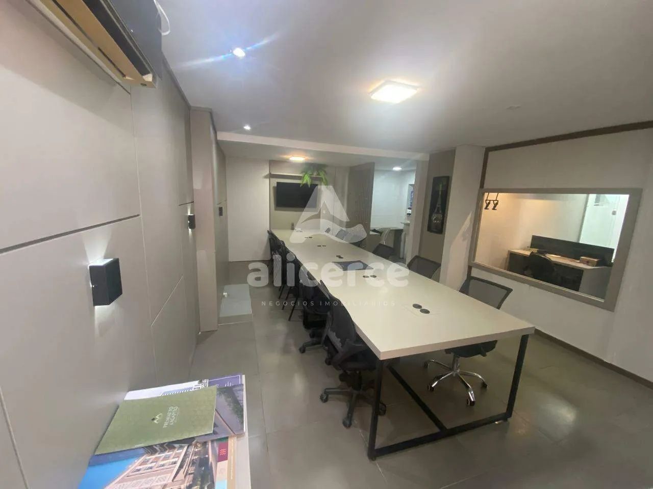 Vendemos mobila completa para escritório usada em uma sala com 110m² - Foto 5