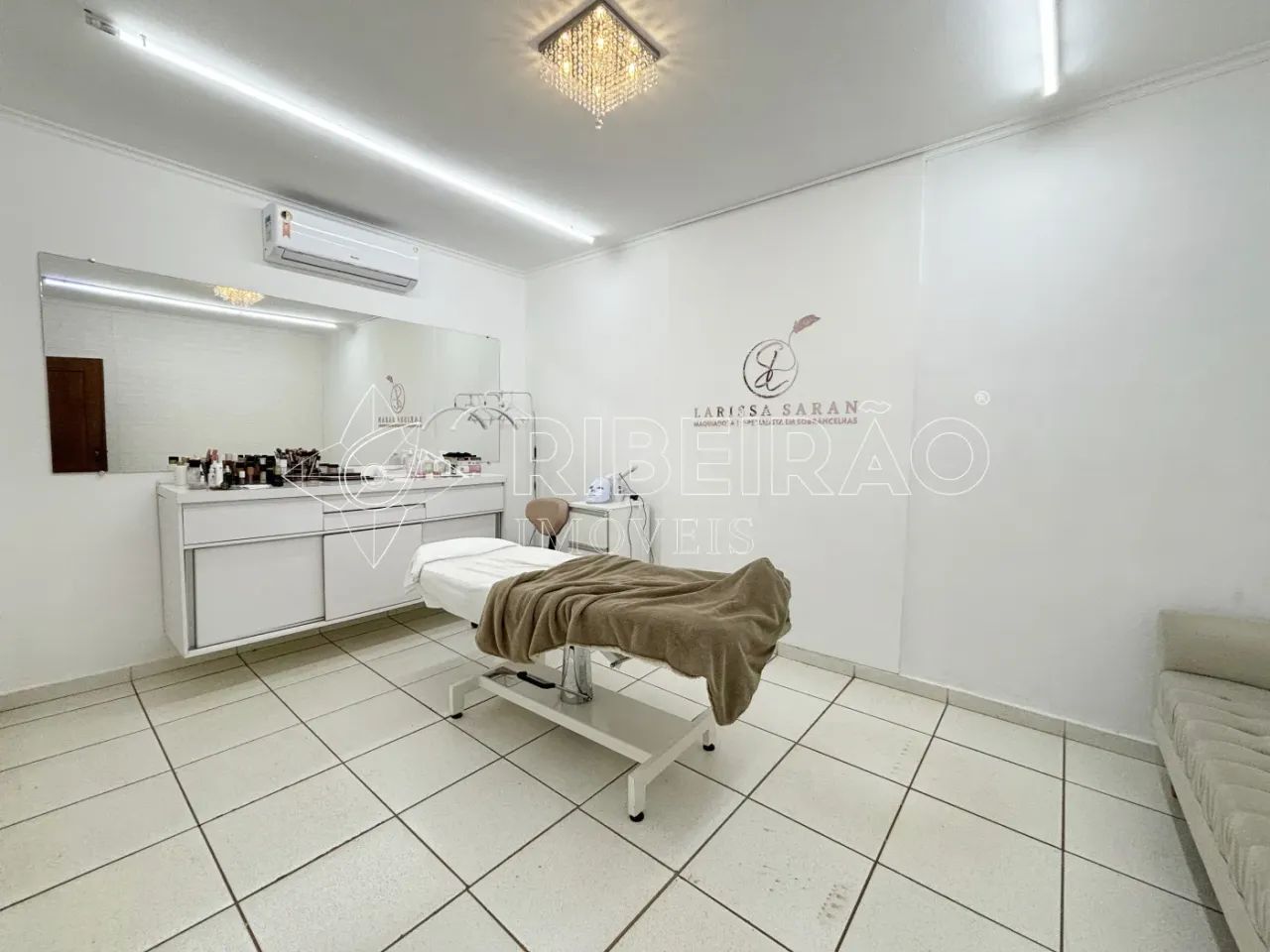 Casa comercial com 06 salas e piscina para locação no bairro Jardim América - Foto 8