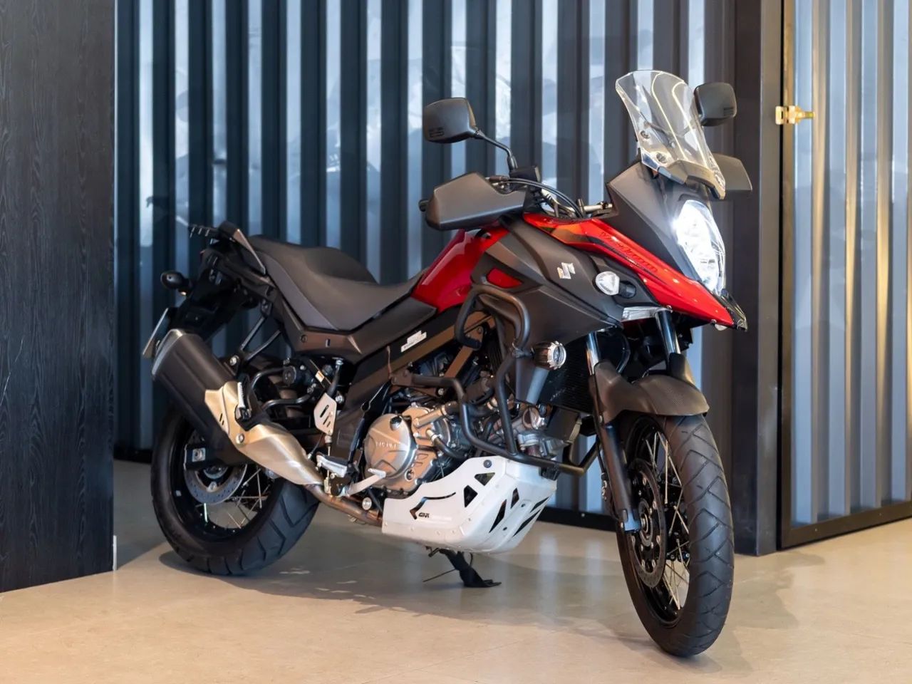 Suzuki 650xt V-strom 2021 - 1501138523 | OLX