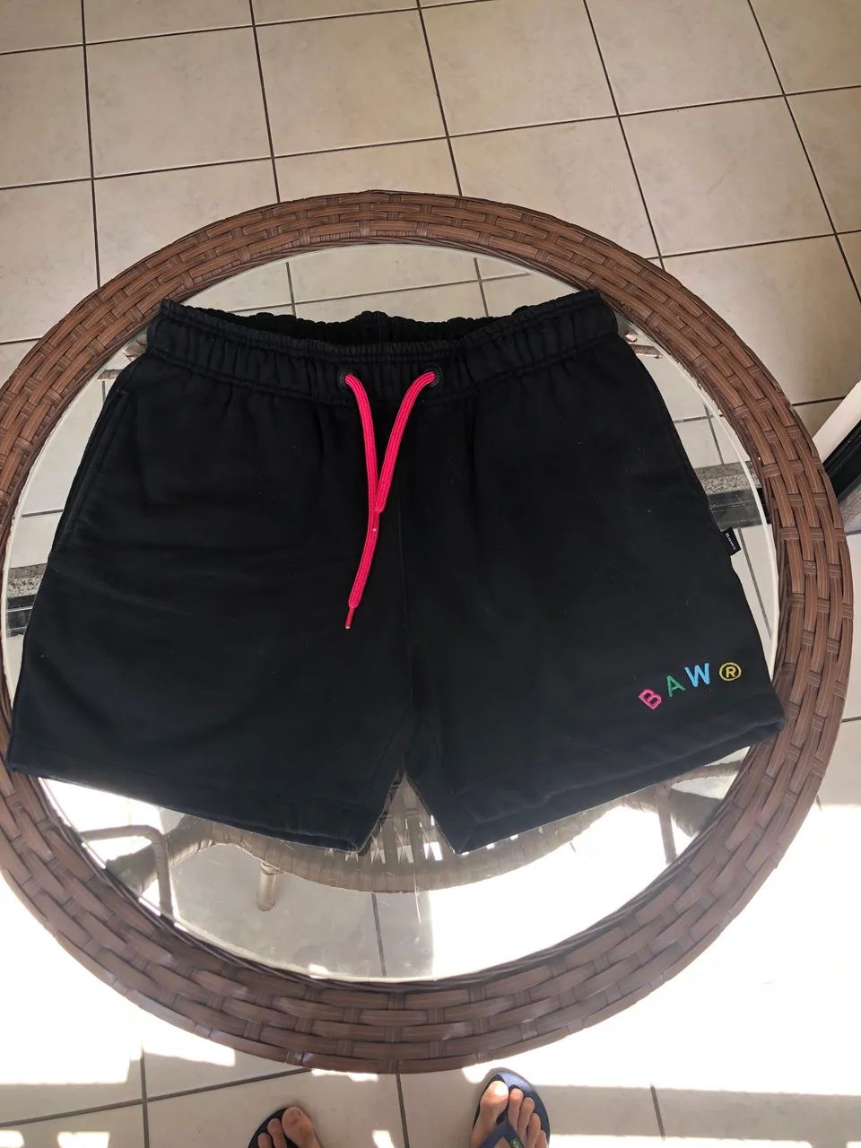 Short baw 