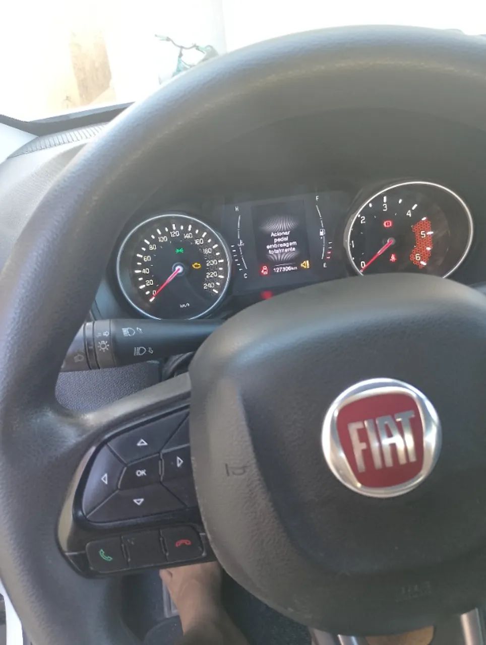 Fiat Toro FREEDOM 2.0 16V 4X2 TB DIESEL MEC. 2017