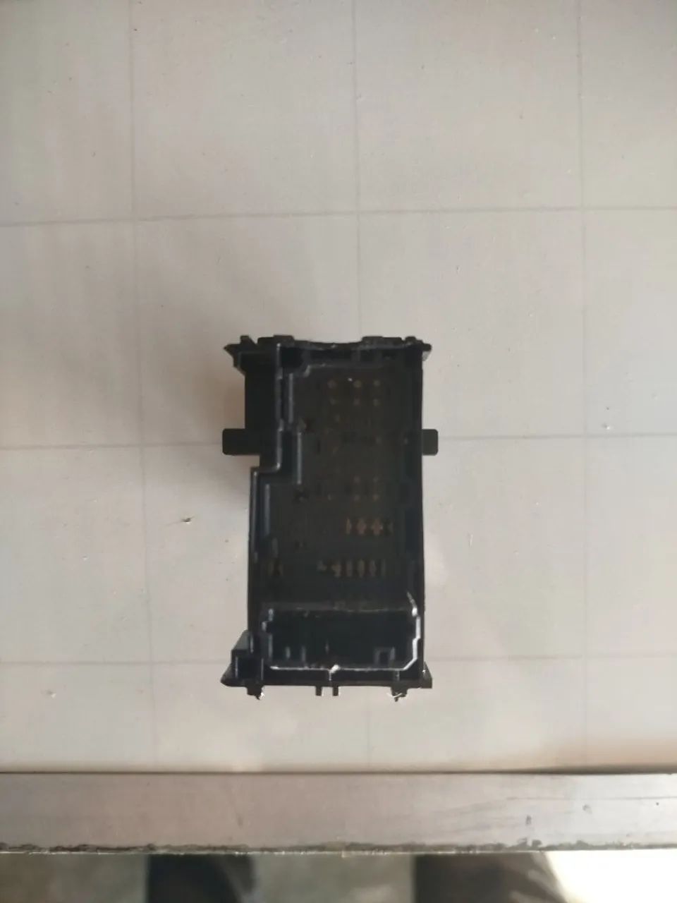 Interruptor da Hilux 2020 - Foto 2