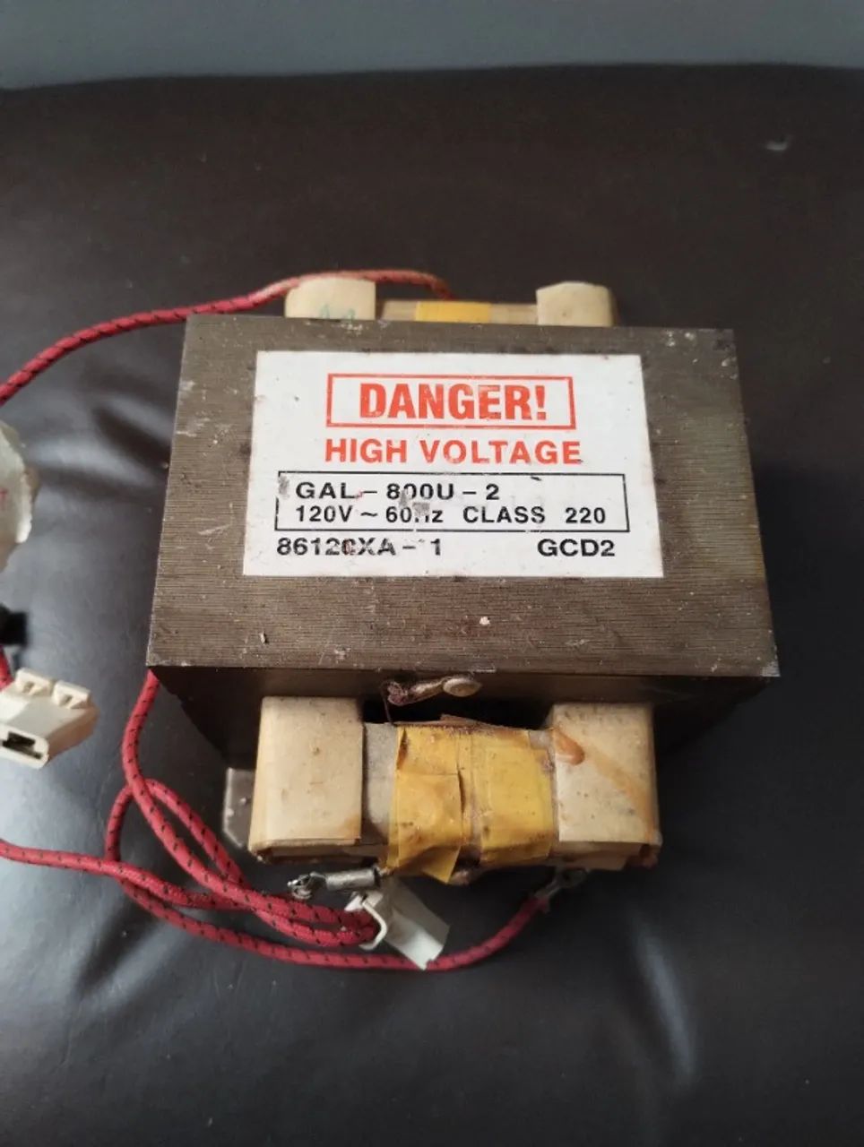 Transformador para microondas 