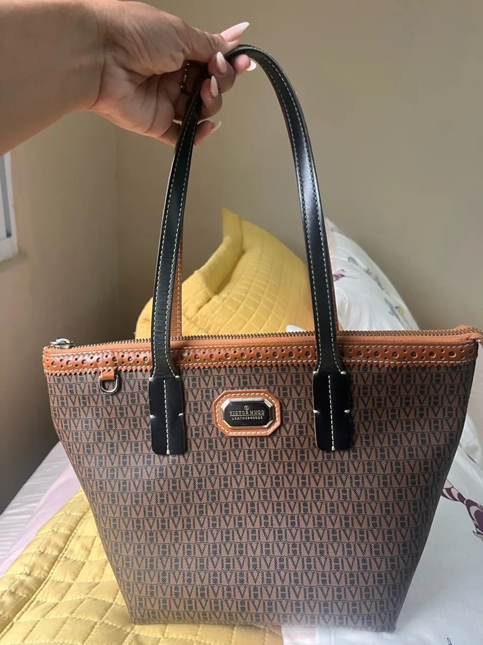 Bolsa Victor Hugo 