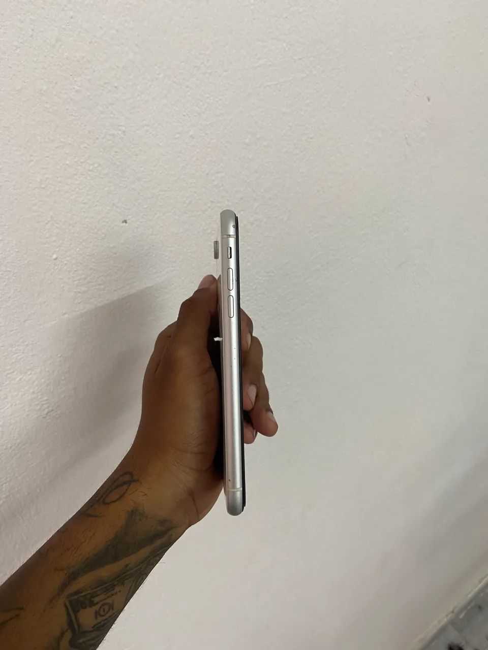 IPHONE XR 64GB - Foto 2