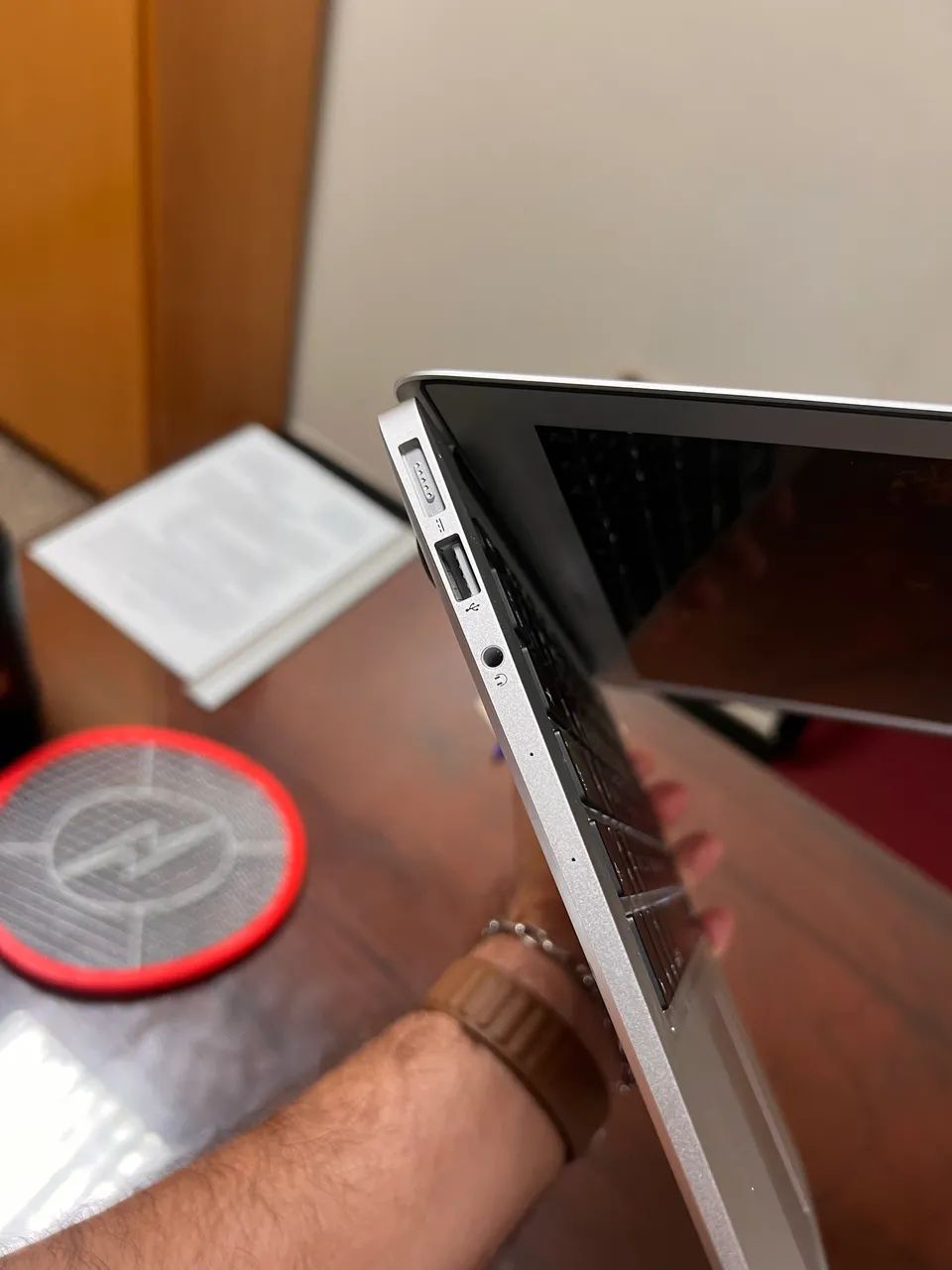 MacBook Air 13? 2017 | i5 | 8GB RAM | SSD 256GB | Bateria 41