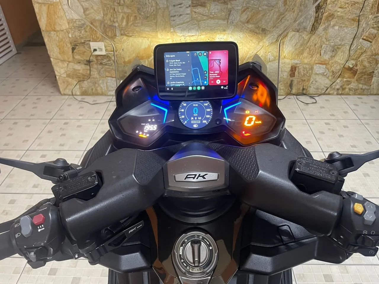 Ak550 2023  - Foto 3