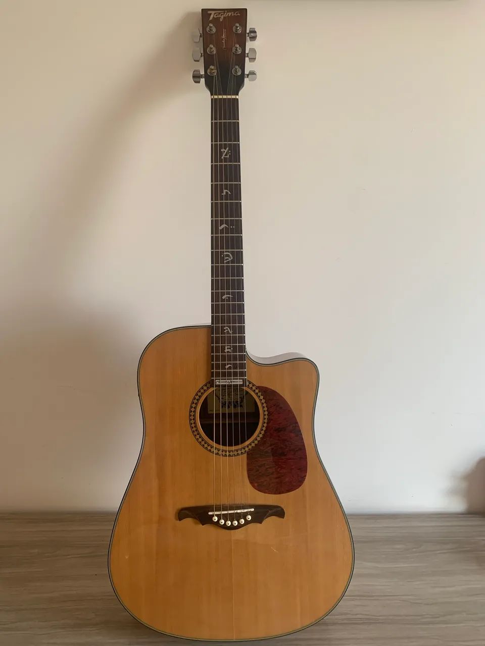 Violão Tagima série Juninho Afram