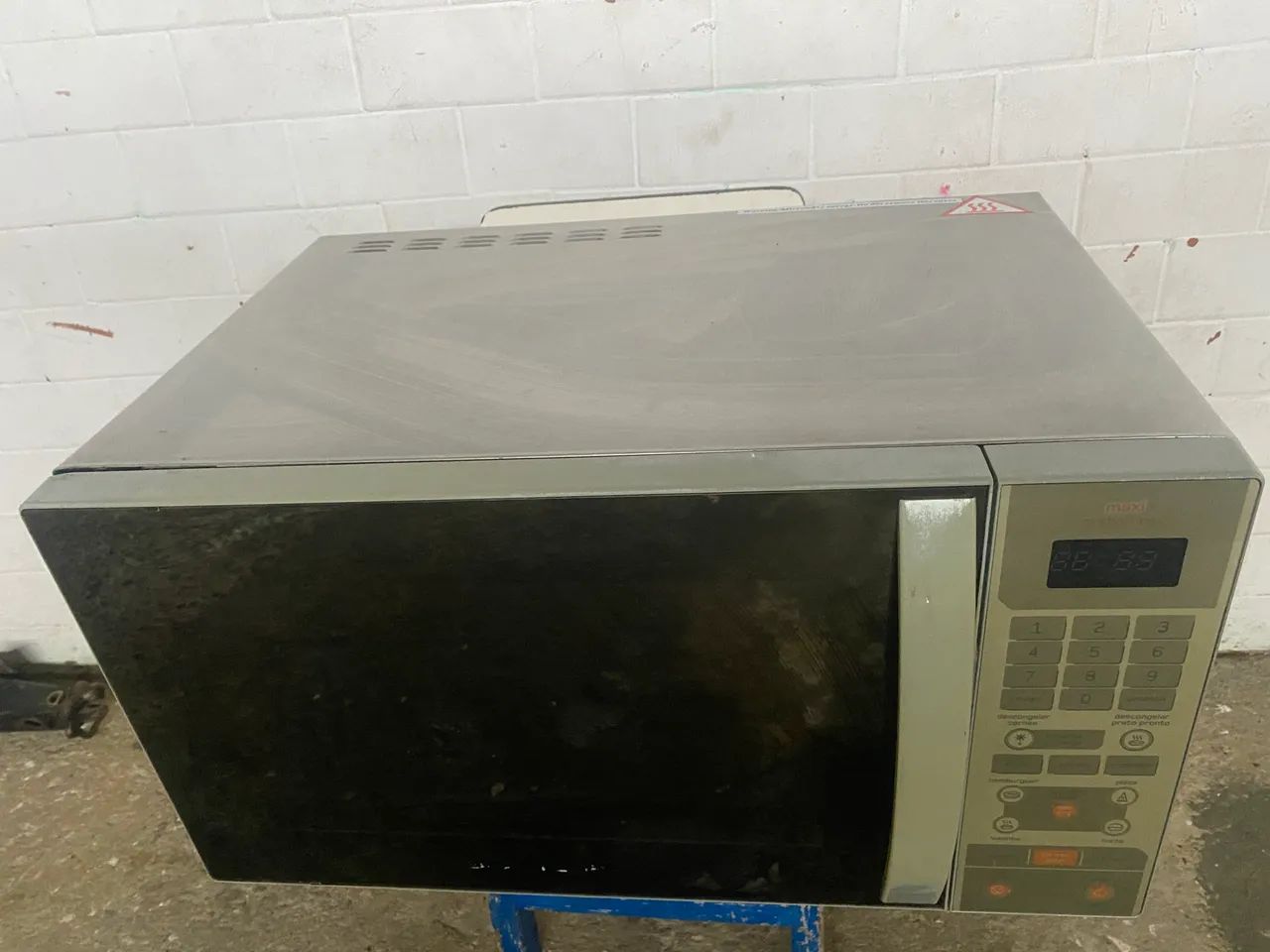 Microondas Brastemp 220v 31 litros funcionando perfeitamente  - Foto 2