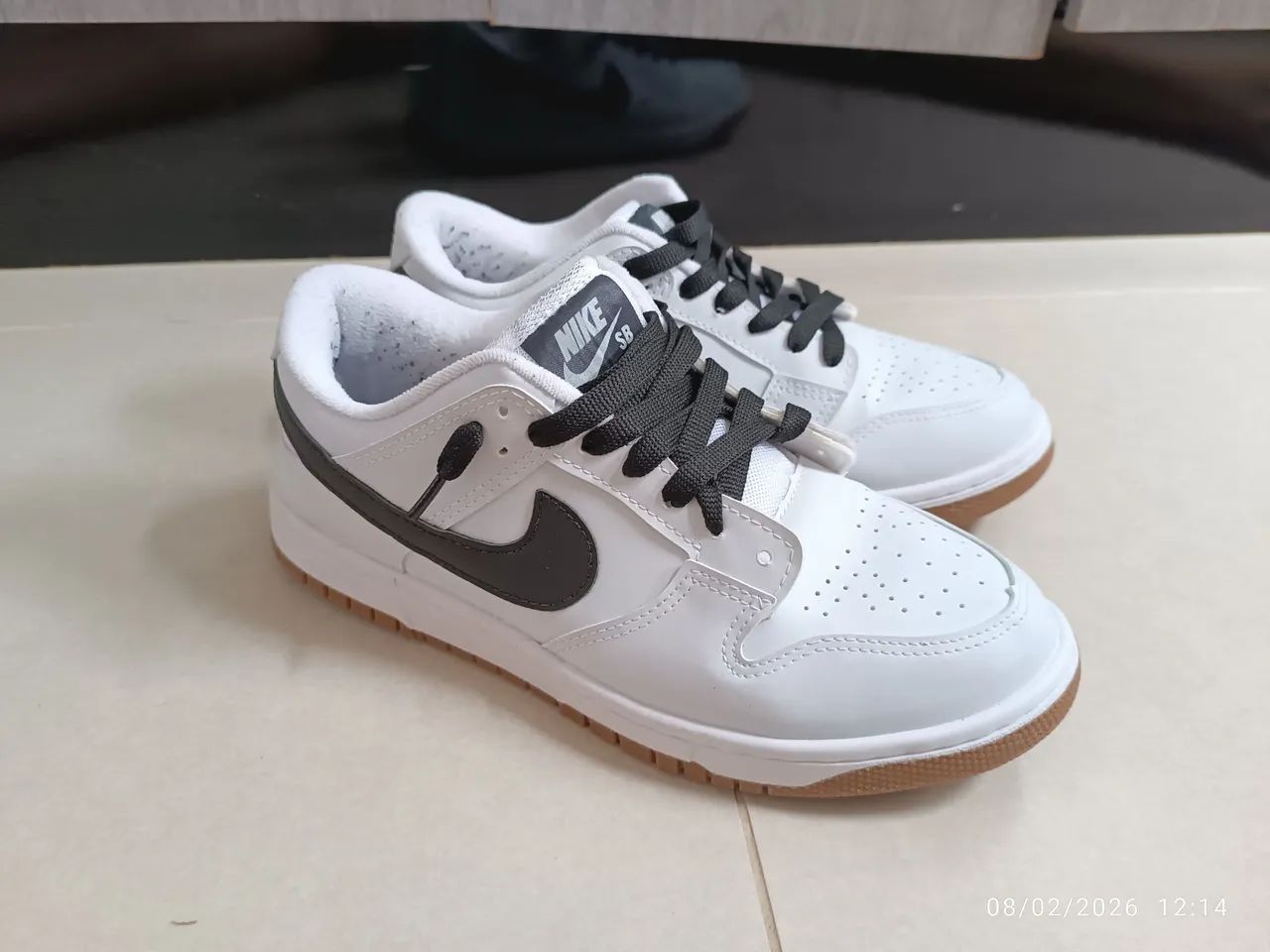 Nike SB Dunk Low Pro White Gum. 