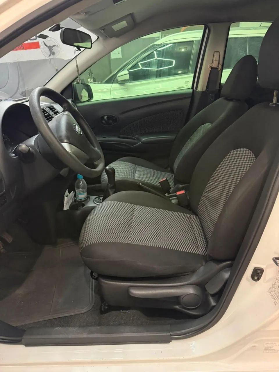 ALUGUEL LOCAÇÃO DE VEÍCULO NISSAN VERSA  - Foto 3