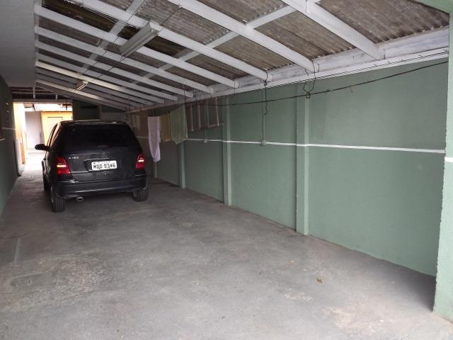 2 residências em excelente localização - Casa principal com 140m2 - Casa 02 com 60m2 - Foto 2